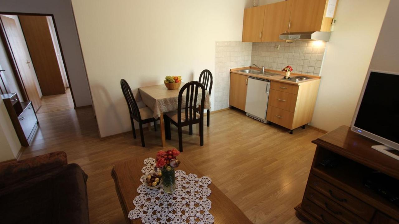 Apartments Grzetic Malinska Luaran gambar