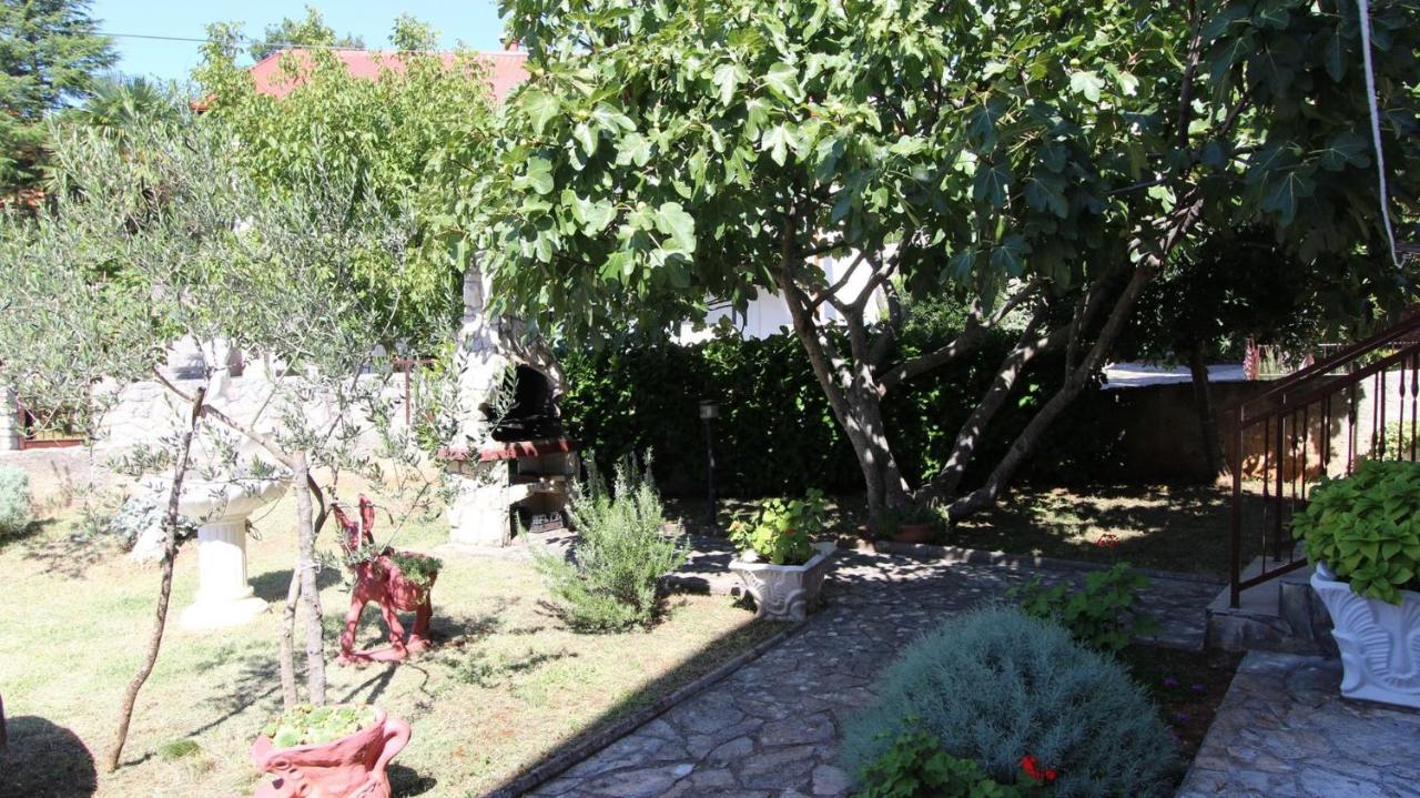 Apartments Grzetic Malinska Luaran gambar