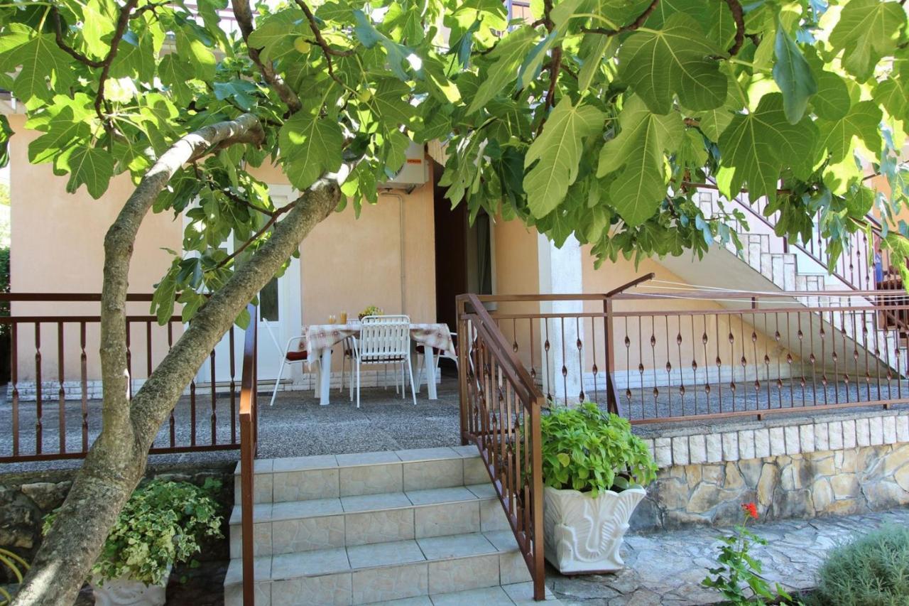 Apartments Grzetic Malinska Luaran gambar